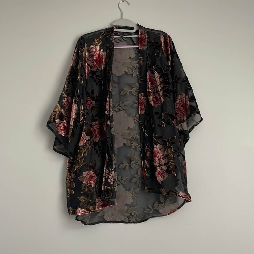 Floral top